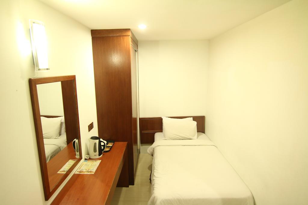AG Hotel Penang Gelugor Buitenkant foto