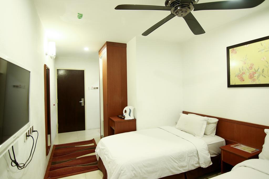AG Hotel Penang Gelugor Buitenkant foto