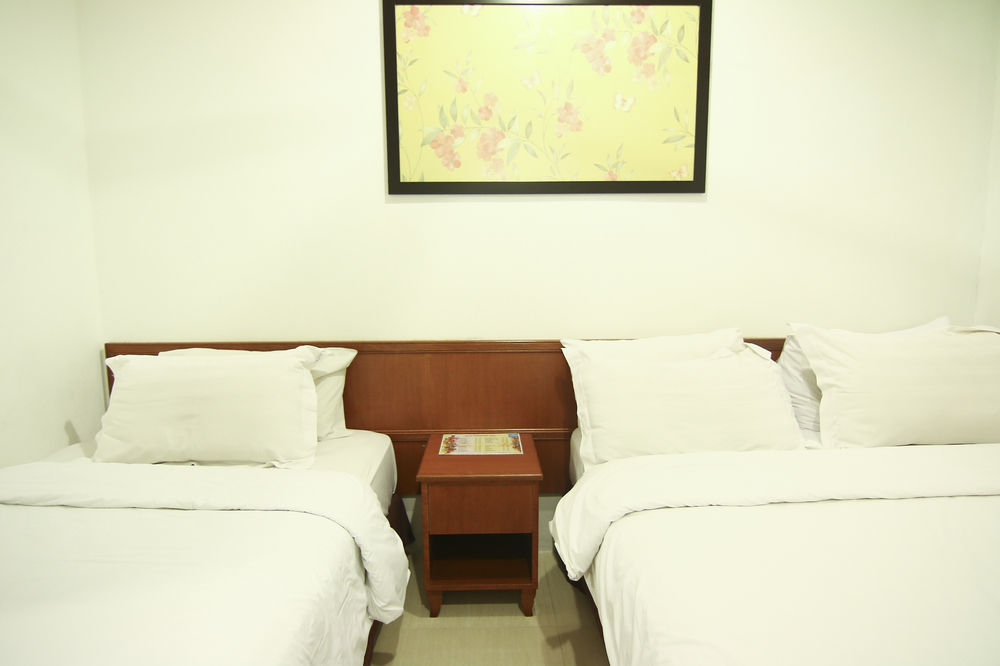 AG Hotel Penang Gelugor Buitenkant foto